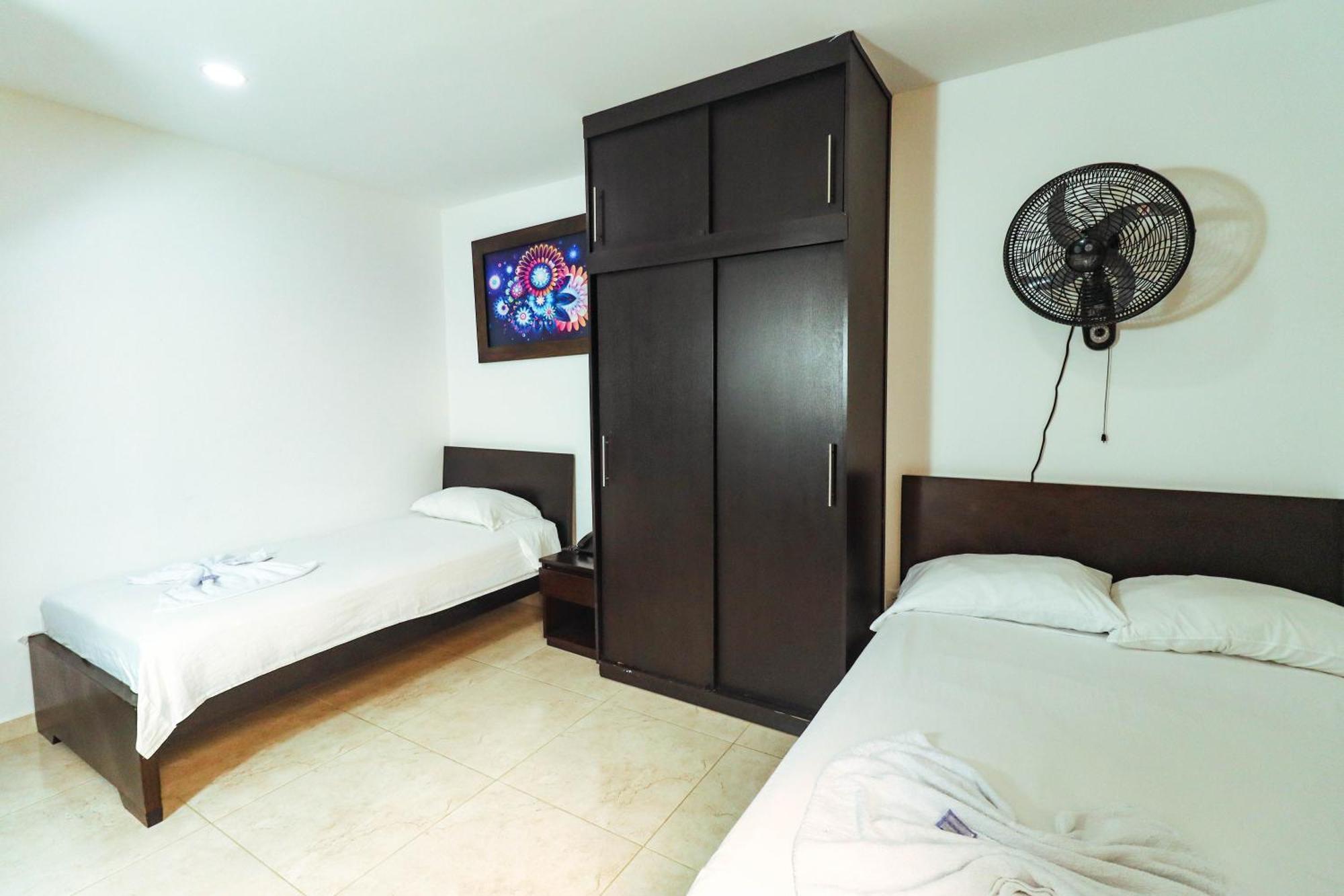 Hotel California Air Carepa Bilik gambar