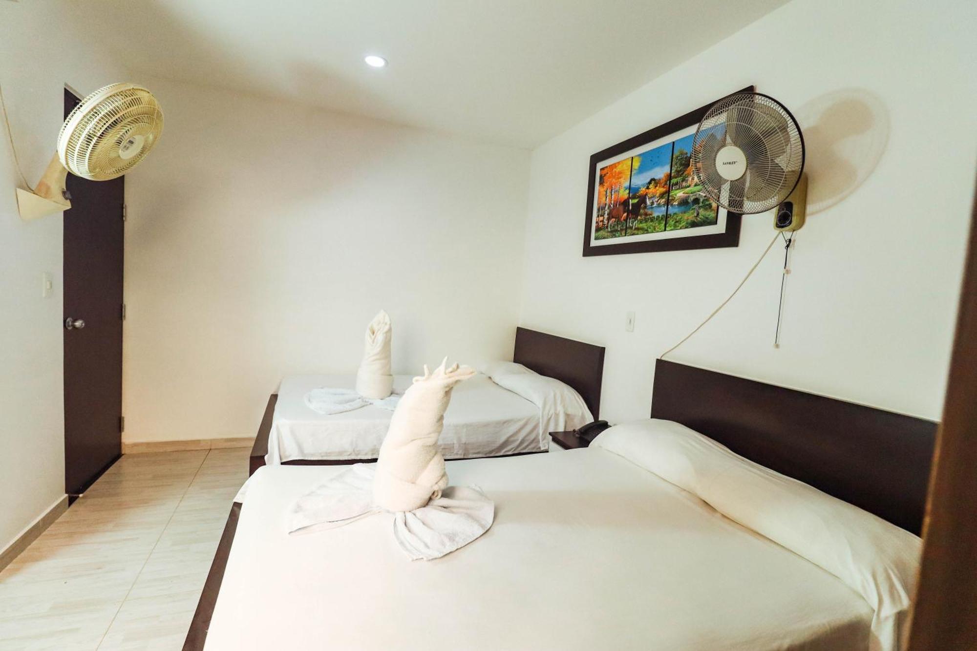 Hotel California Air Carepa Bilik gambar
