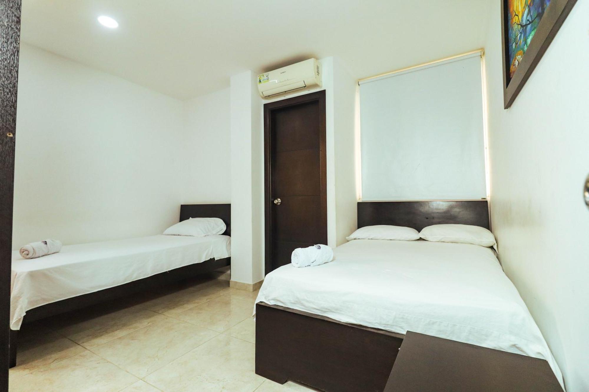 Hotel California Air Carepa Bilik gambar