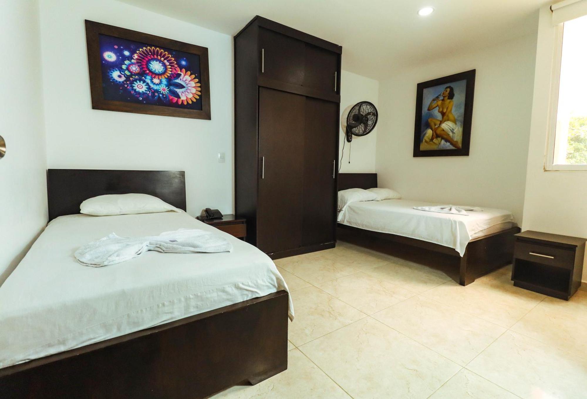 Hotel California Air Carepa Bilik gambar